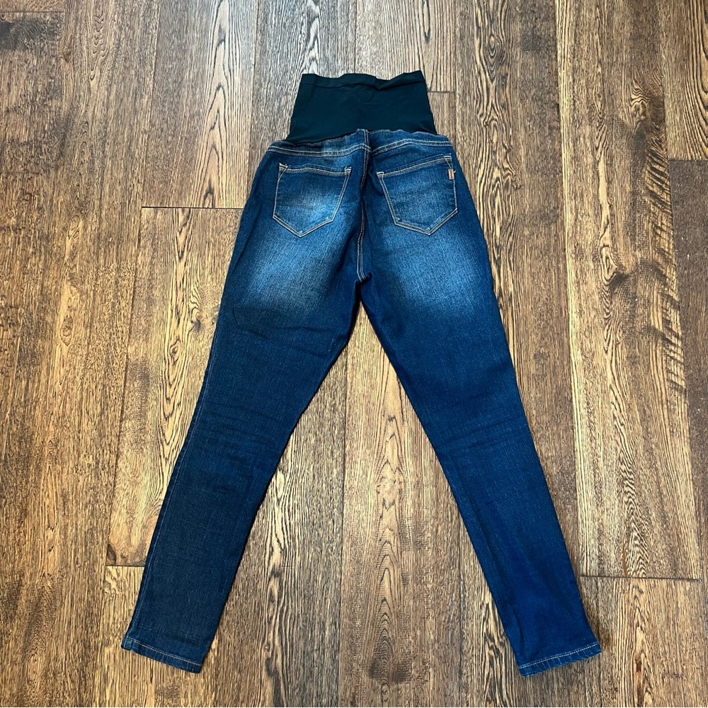 Maternity Jeans - Picture 4 of 8